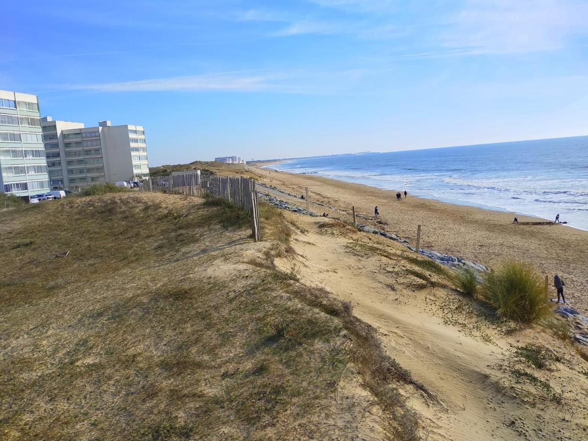 Appart Bord De Mer, 6 Places, Plage, Dune, Parking Gratuit, Rez De Chaussee سا يْليرْ دو ري المظهر الخارجي الصورة